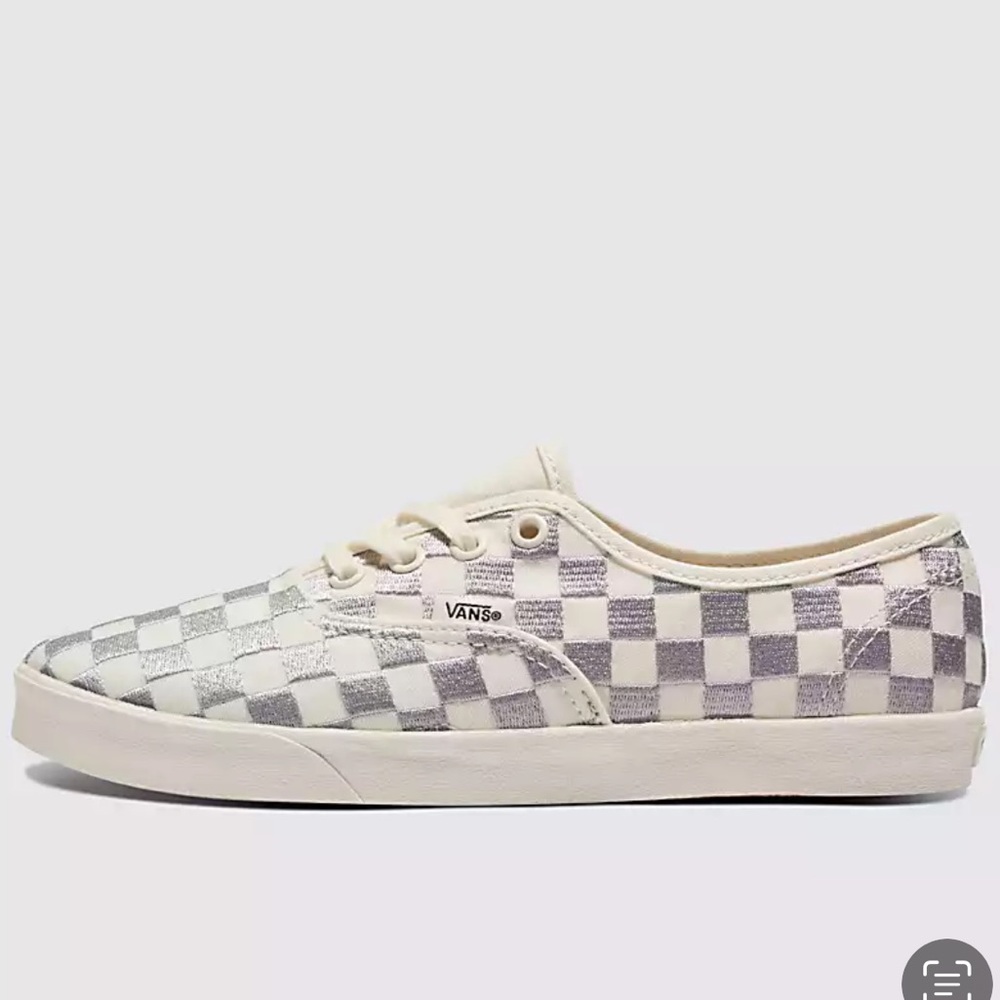Vans Embroidered Silver and White Checkered Shoes
✨Never worn✨